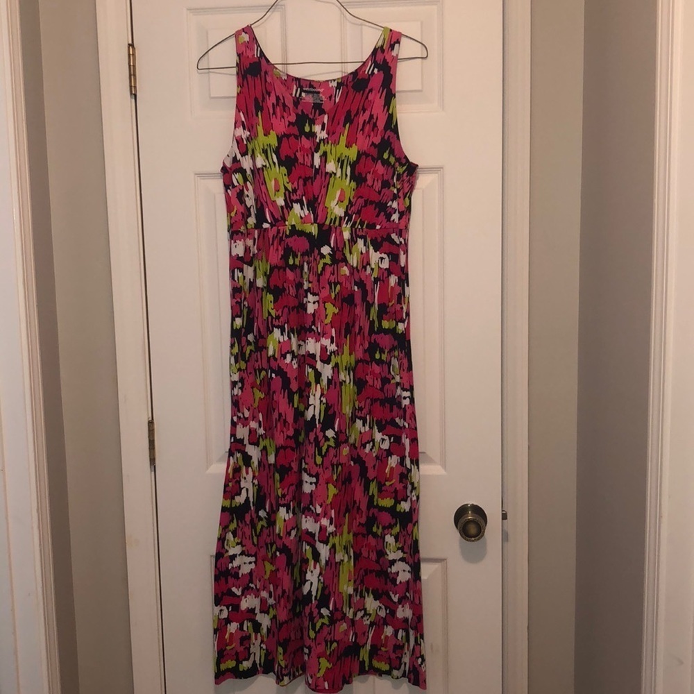 Multicolored V-neck Sleeveless MAXI Dress